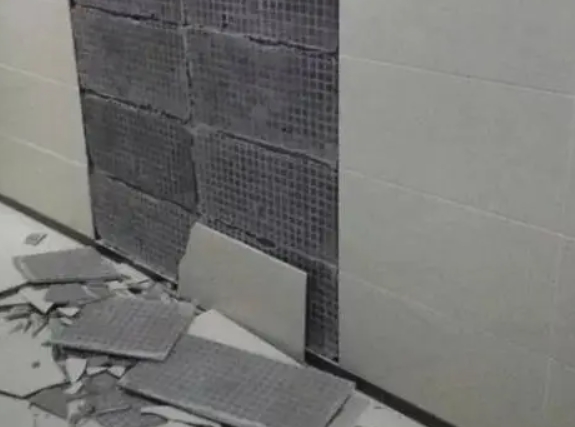 石嘴山市瓷砖空鼓维修公司分享下石嘴山市墙砖松动维修的知识